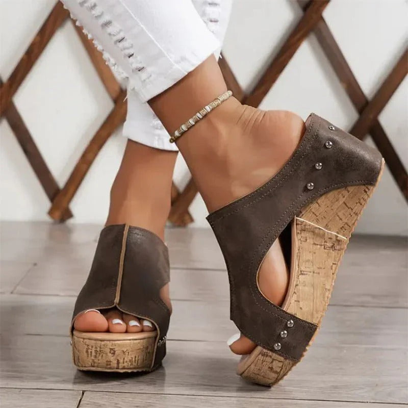 Sandalias de cuña confort